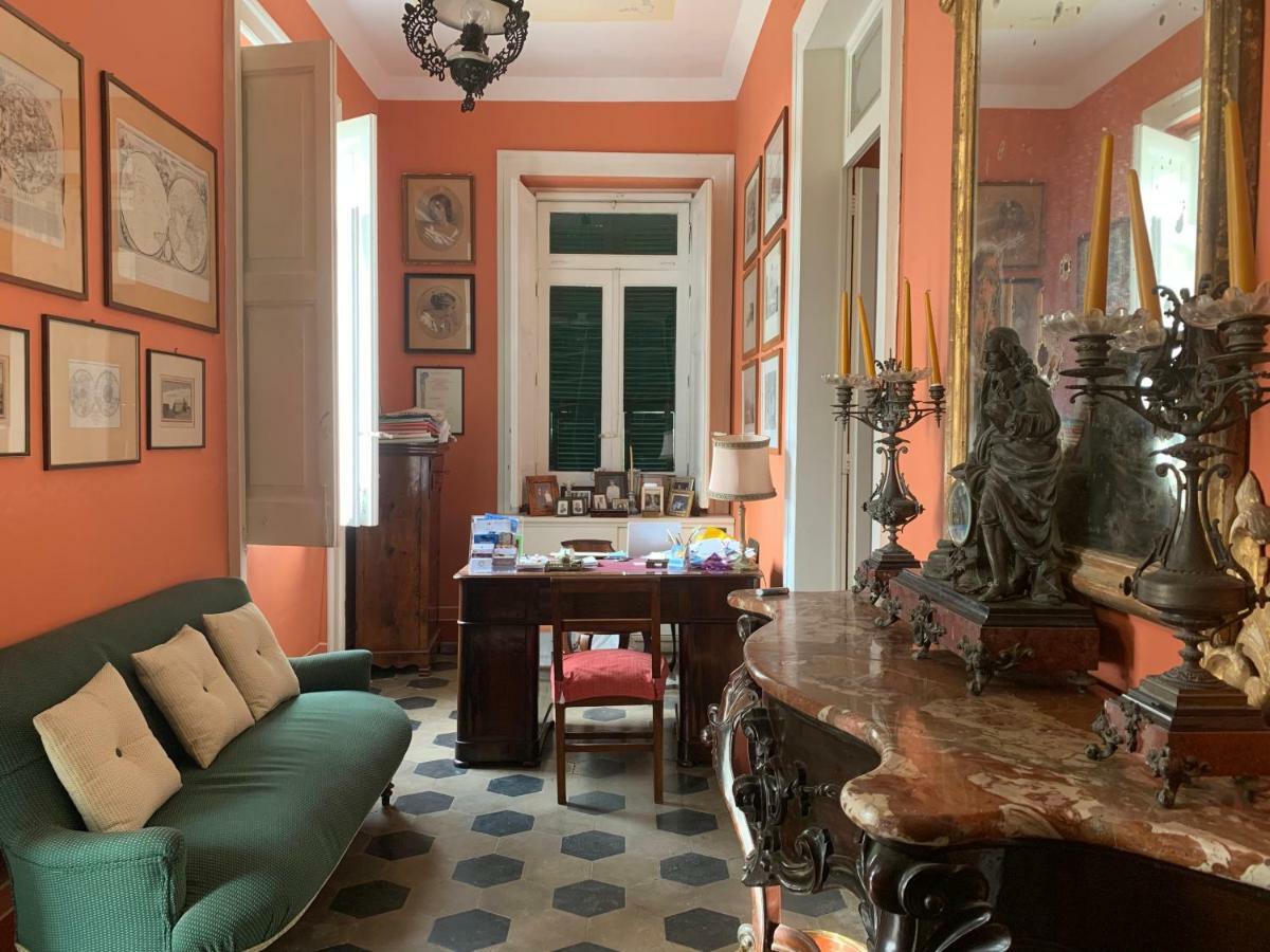 Villino Eleonora Bed & Breakfast Parghelia Bagian luar foto